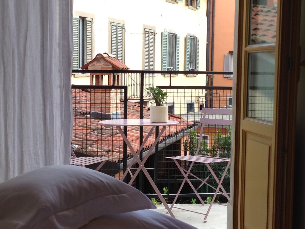 Petronilla - Hotel In Bergamo Exterior photo