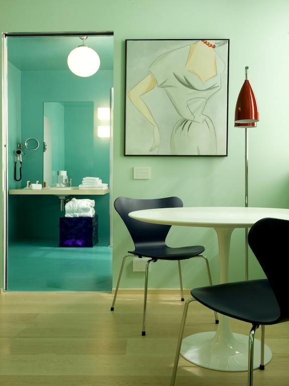 Petronilla - Hotel In Bergamo Room photo
