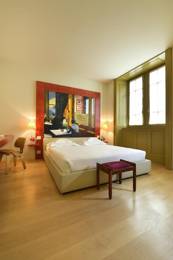 Petronilla - Hotel In Bergamo Exterior photo